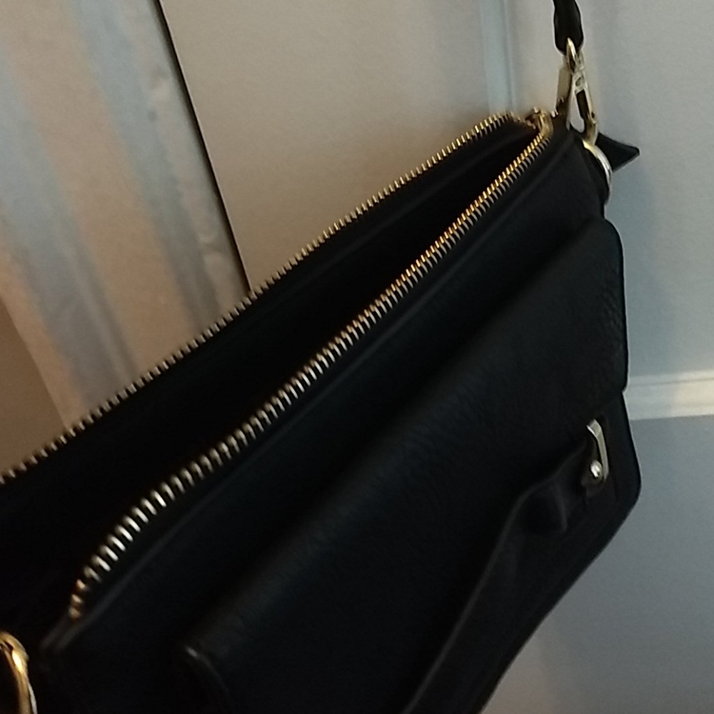 Charming Charlie crossbody! - Picture 3 of 3